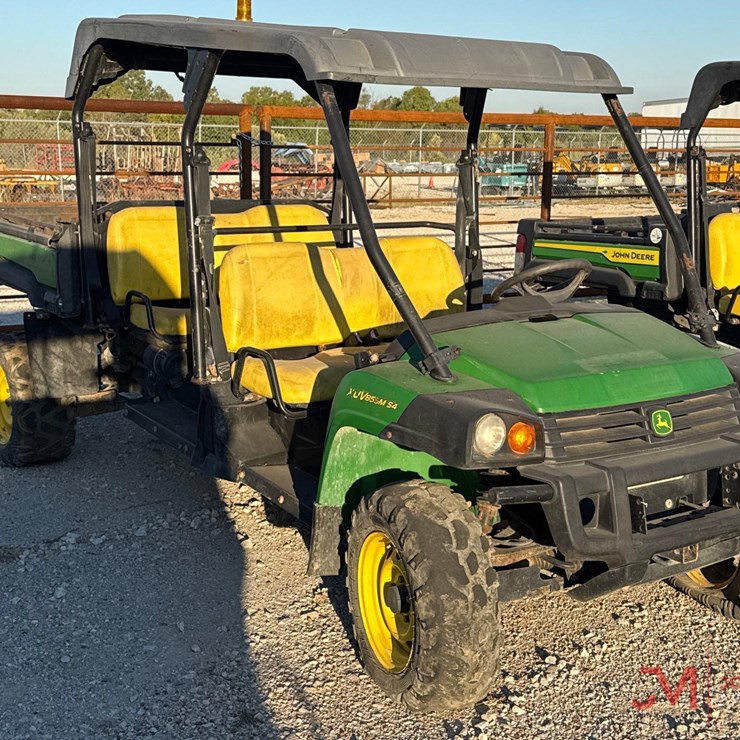 2021 JOHN DEERE GATOR