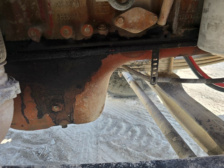 2014-peterbilt-365-image-75