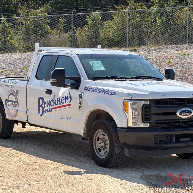 2017 FORD F250 XL
