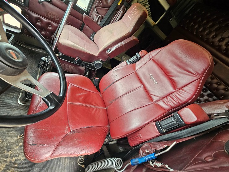 2000-kenworth-w900-image-52