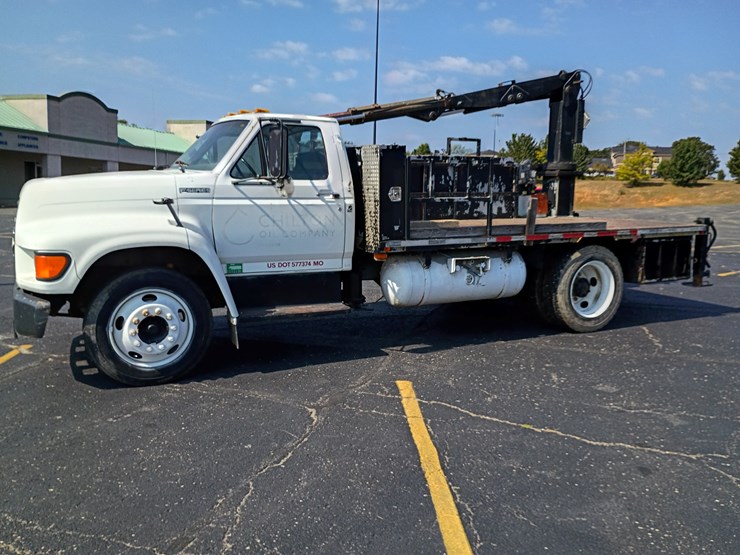 1998-ford-f700-image-3