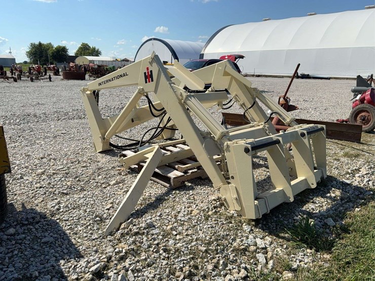 international-loader-image-8
