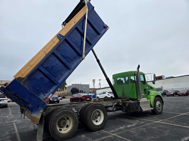 2016-kenworth-t370-image-69