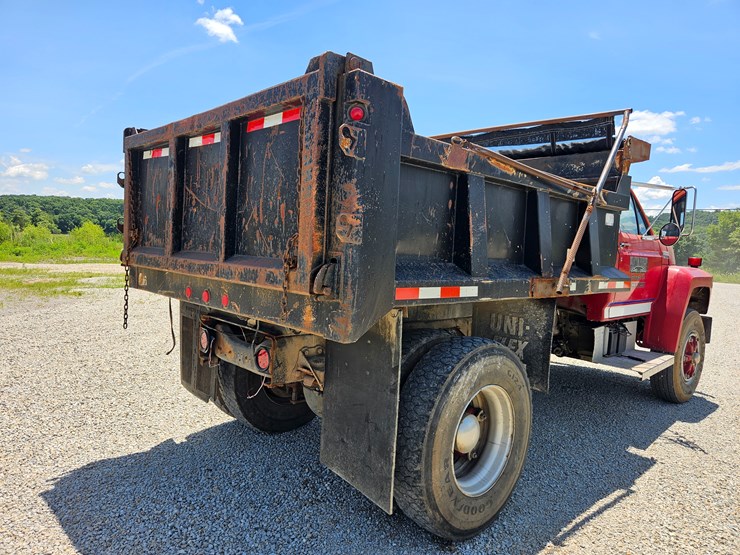 1993-ford-f800-image-15