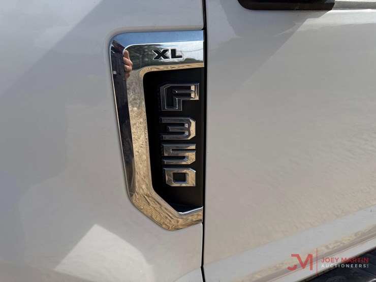 2018-ford-f350-xl-image-6