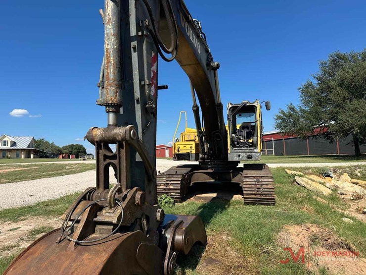 2007-volvo-ec330b-lc-image-2