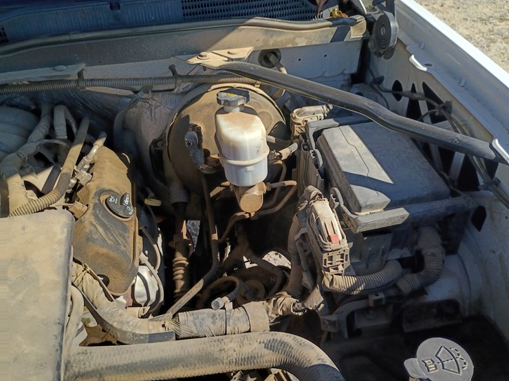 2014-chevrolet-silverado-image-28