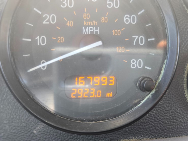 2014-peterbilt-365-image-86