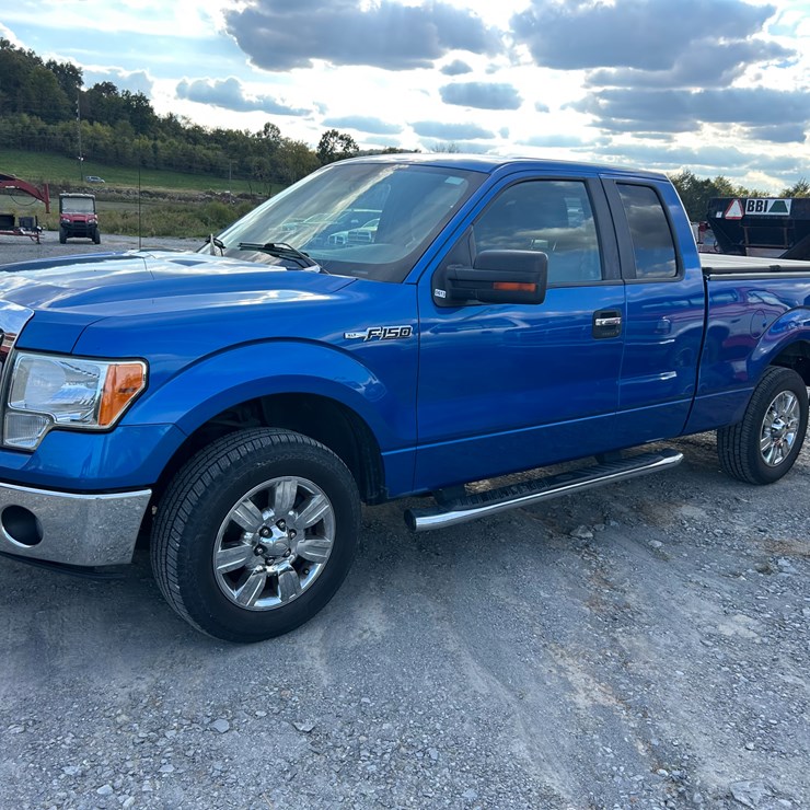 2012 FORD F150