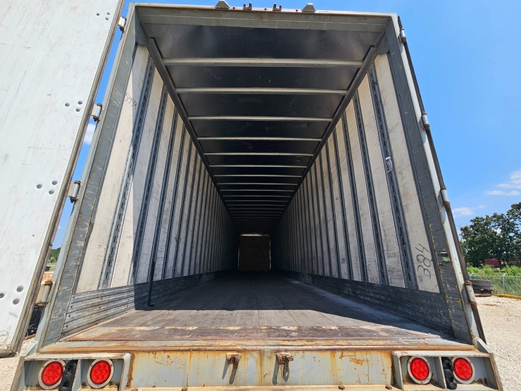 2013-great-dane-trailer-image-50