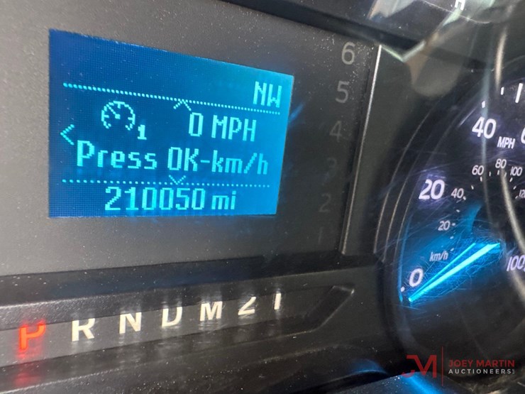 2018-ford-f350-xl-image-22