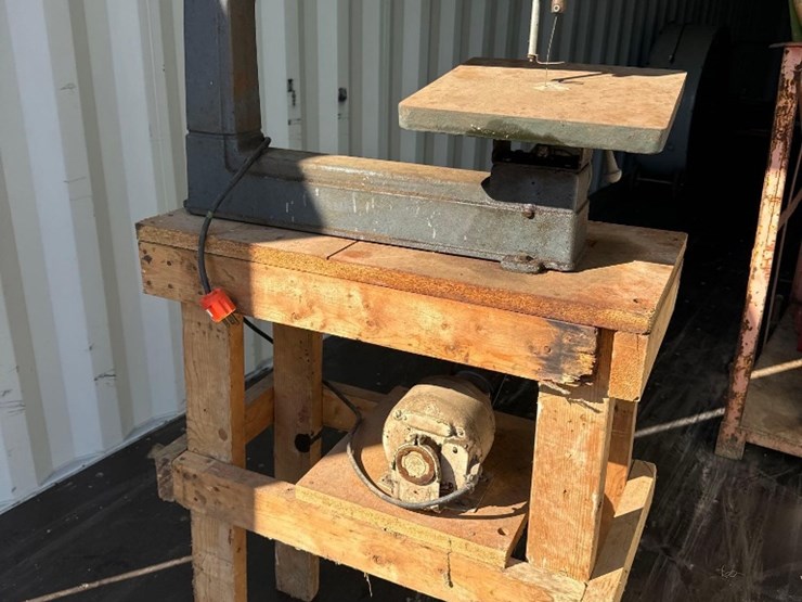 craftsman-pedestal-mount-jig-saw-image-2