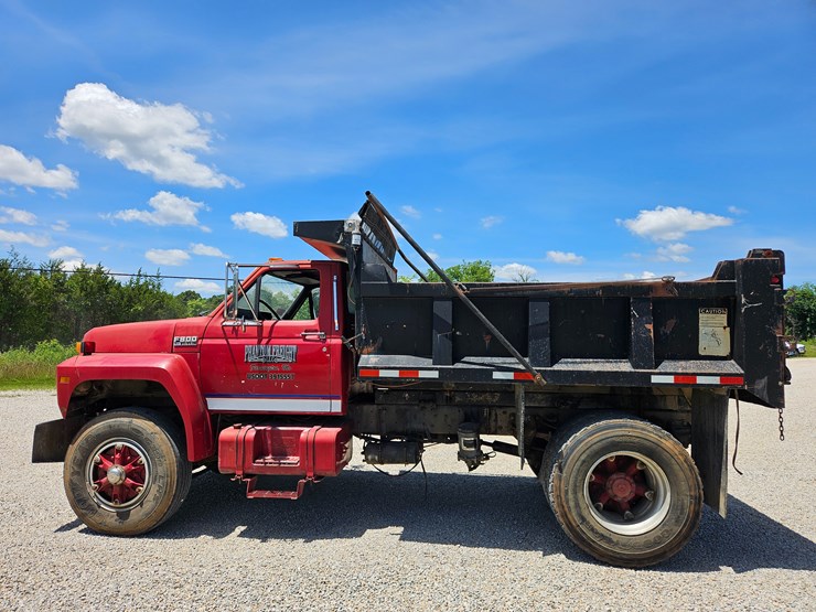 1993-ford-f800-image-7