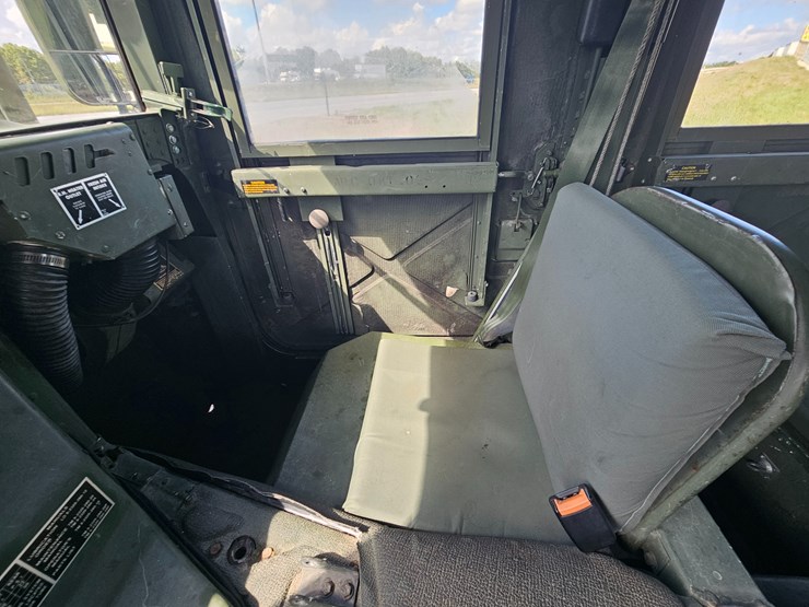 1989-am-general-m998-image-39