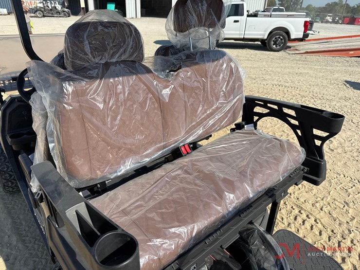 new-electric-sdlgc80-golf-cart-image-6