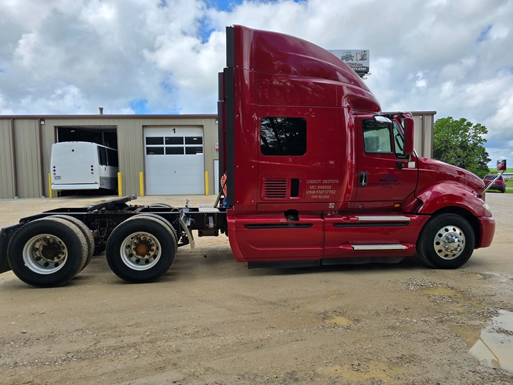 2015-international-prostar-image-26