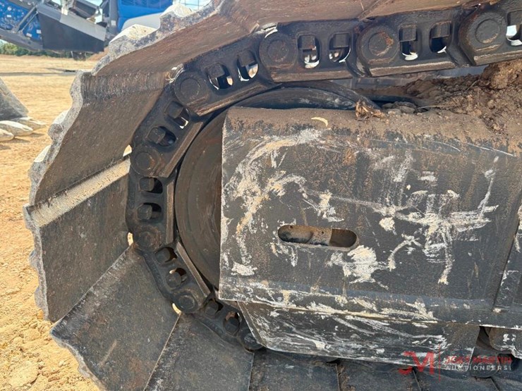 2019-deere-470g-lc-image-22