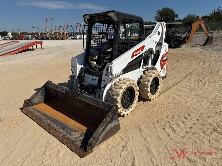 2021-bobcat-s590-image-4