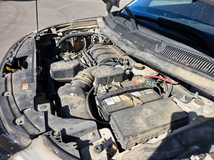 2014-ford-explorer-image-21