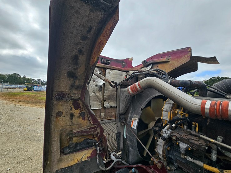 2000-kenworth-w900-image-38