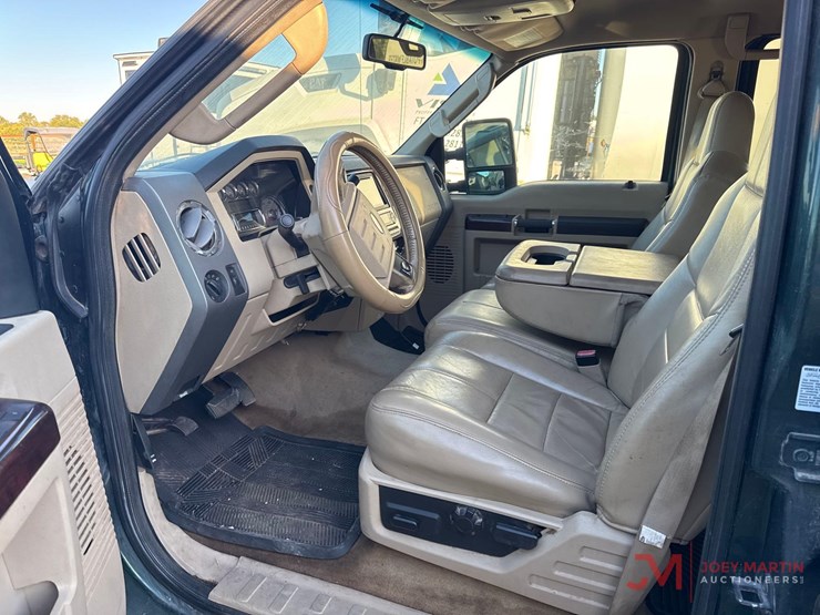 2009-ford-f350-image-19