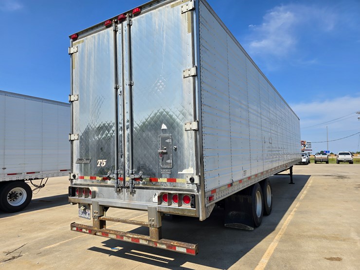 2012-great-dane-53-image-27