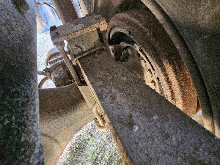 2006-sterling-l9500-image-112