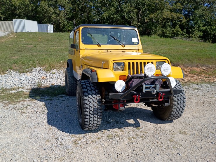 1995-jeep-wrangler-image-17