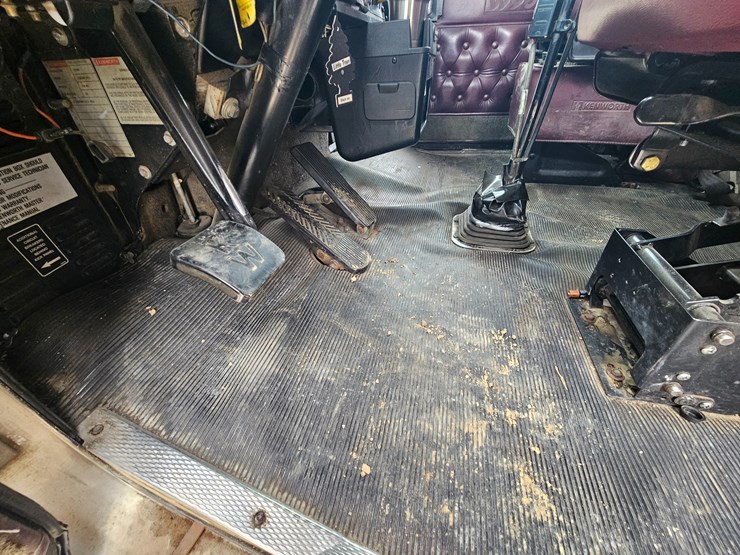 2000-kenworth-w900-image-51