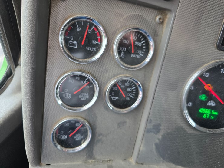 2016-kenworth-t370-image-139