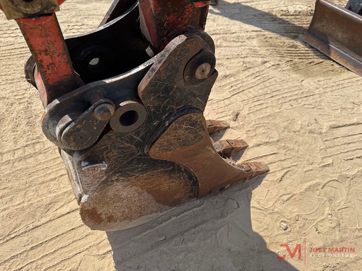 2014-kubota-kx71-3s-image-10