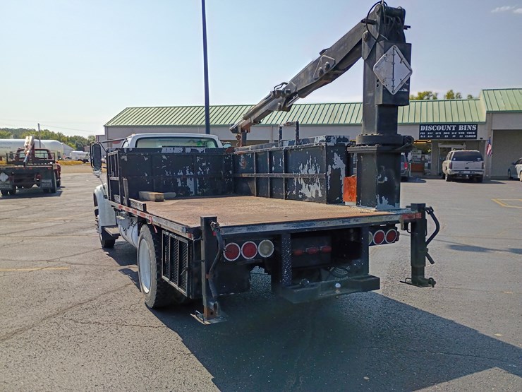 1998-ford-f700-image-8