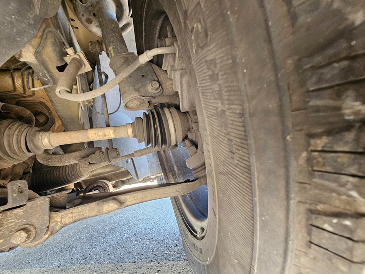 2017-ford-explorer-image-59