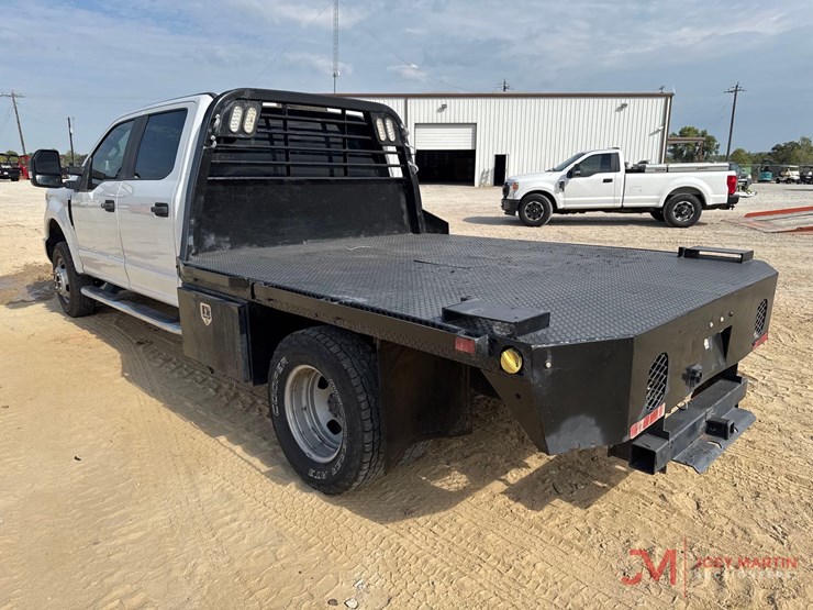 2018-ford-f350-xl-image-3
