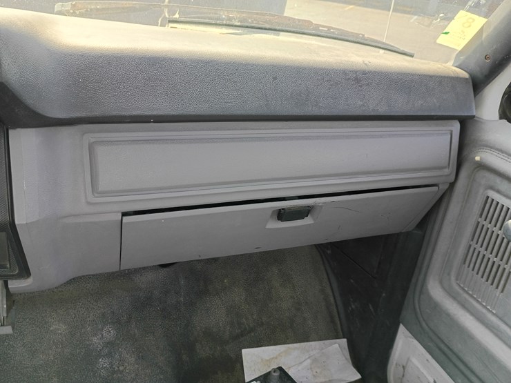 1998-ford-f700-image-54