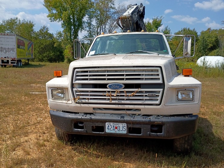 1989-ford-f800-image-21