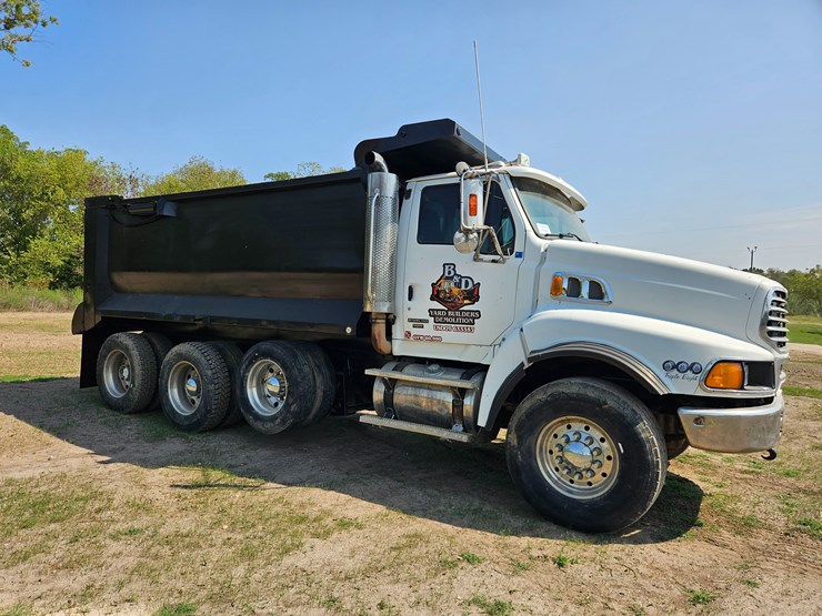 2006-sterling-l9500-image-26