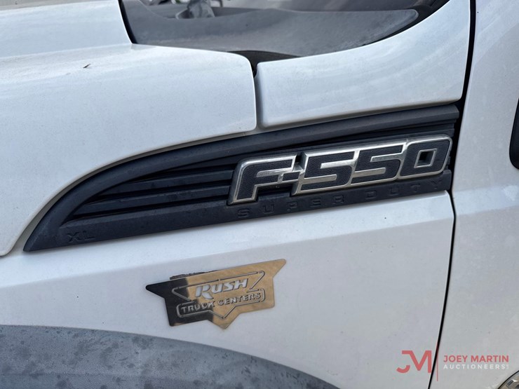 2014-ford-f550-xl-image-6