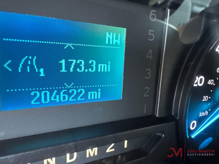 2017-ford-f250-xl-image-19