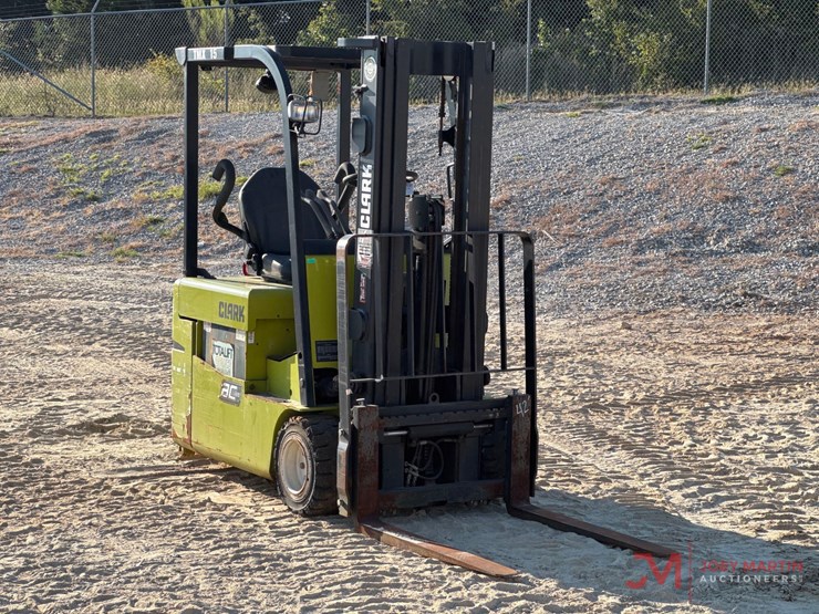clark-tmx15-image-1