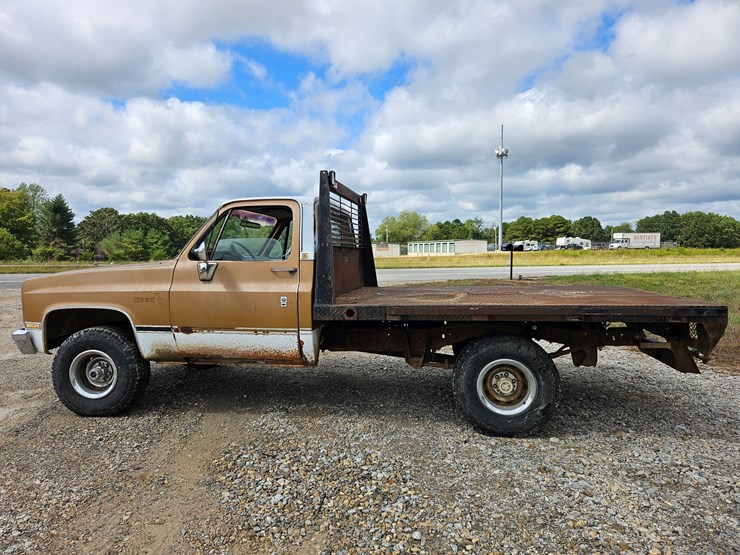 1984-chevrolet-k10-image-7