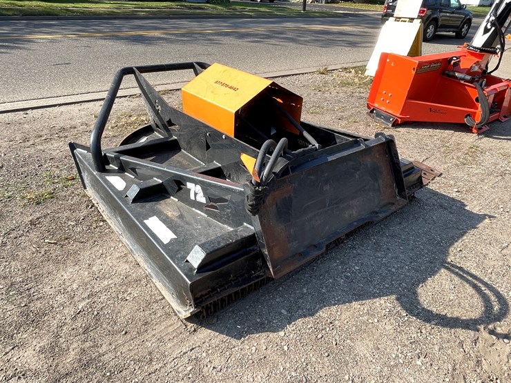 #4307-•-skid-pro-72"-skid-steer-mount-heavy-duty-brush-mower-image-1