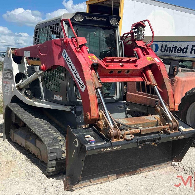 2019 TAKEUCHI TL12R2