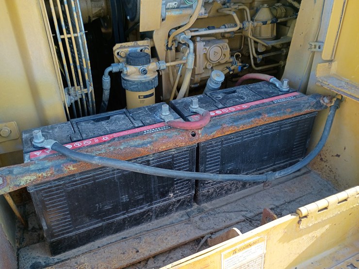 2002-caterpillar-953c-image-40