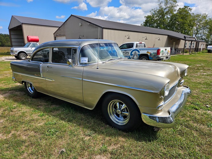 1955-chevrolet-454-image-22