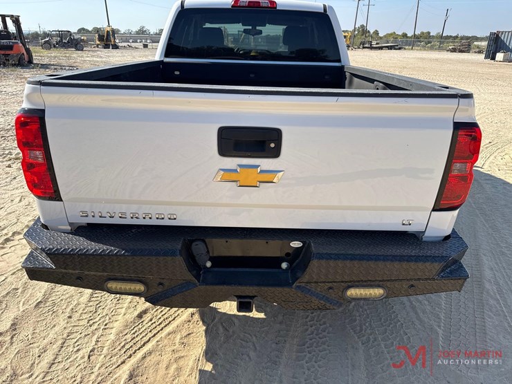 2015-chevrolet-1500-image-11