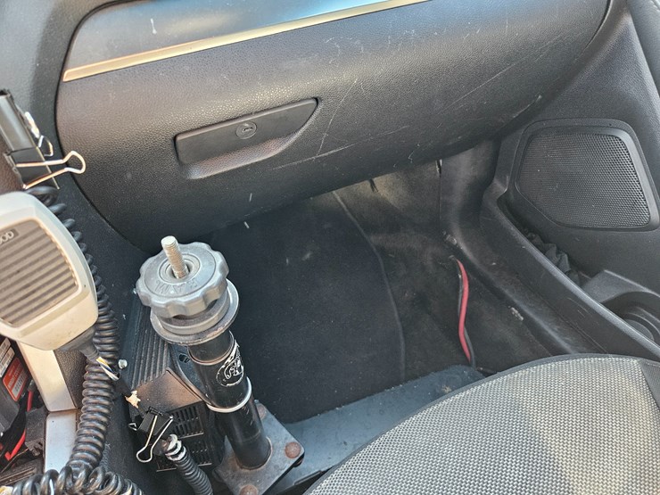 2014-ford-explorer-image-31