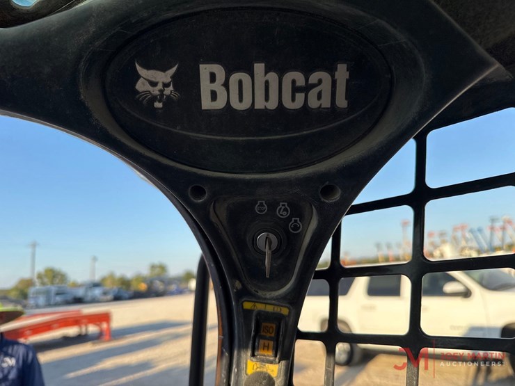 2021-bobcat-s590-image-18