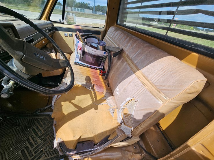 1984-chevrolet-k10-image-35