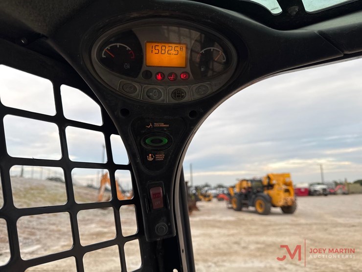 2019-bobcat-t595-image-18